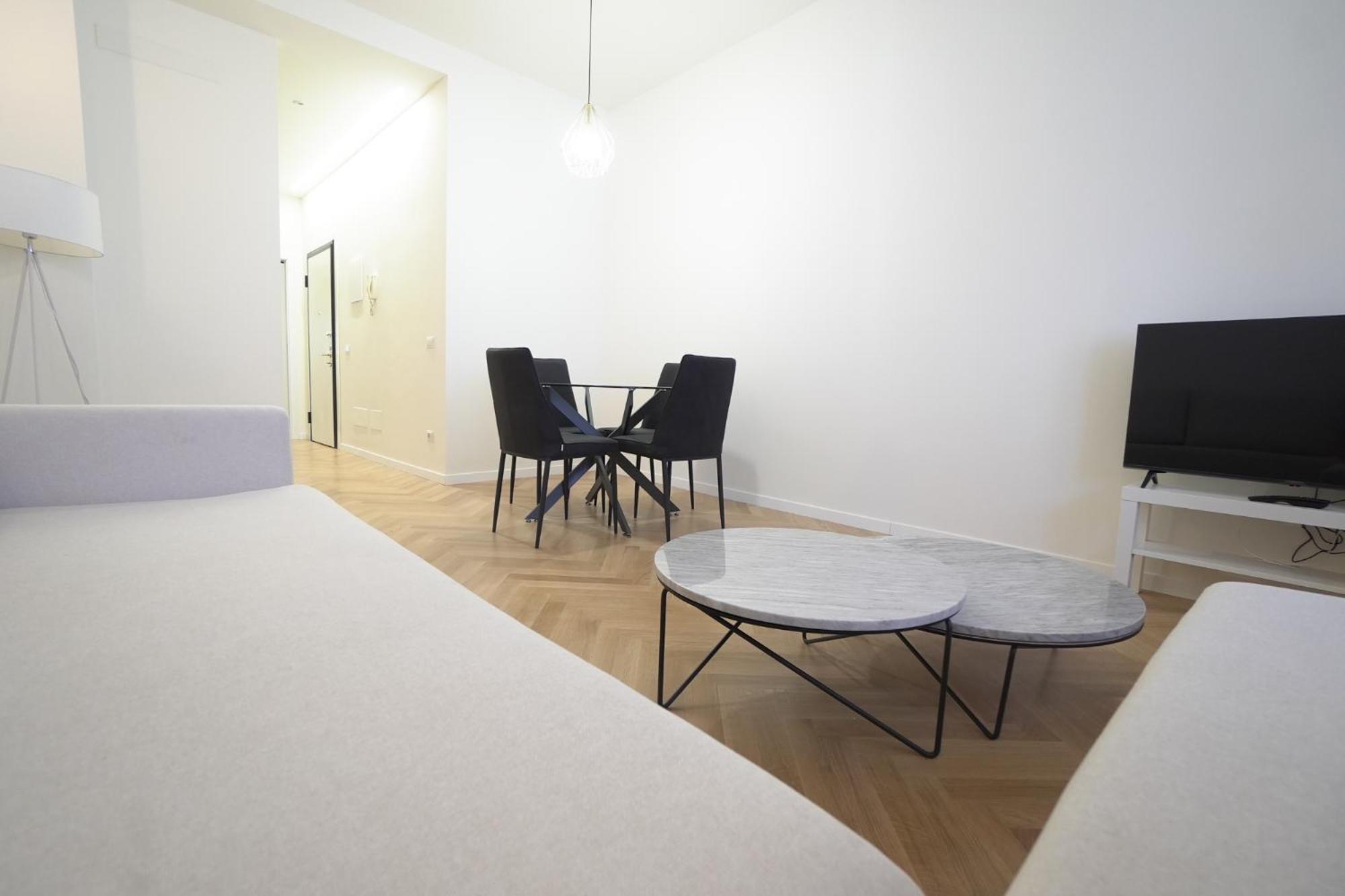 Brera Livings - Luxury Apartment, Full City Center Mailand Exterior foto